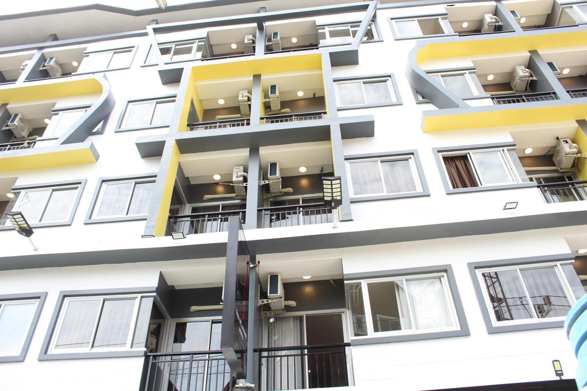 Diva Boutique Hotel Patong Exteriör bild
