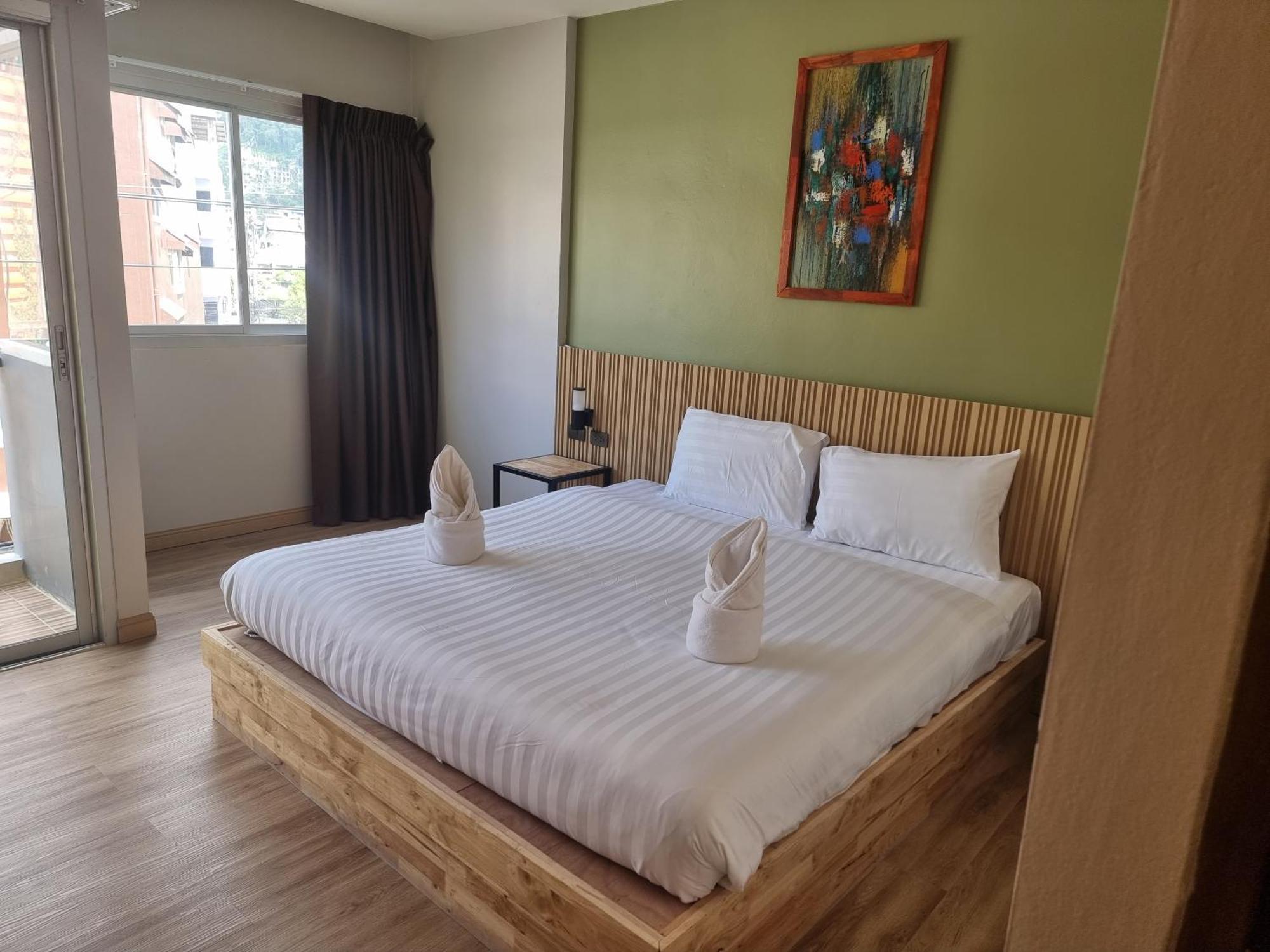 Diva Boutique Hotel Patong Exteriör bild